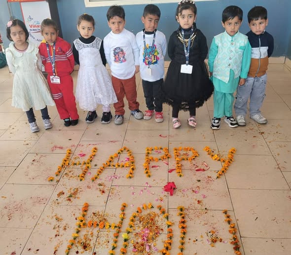 kids holi